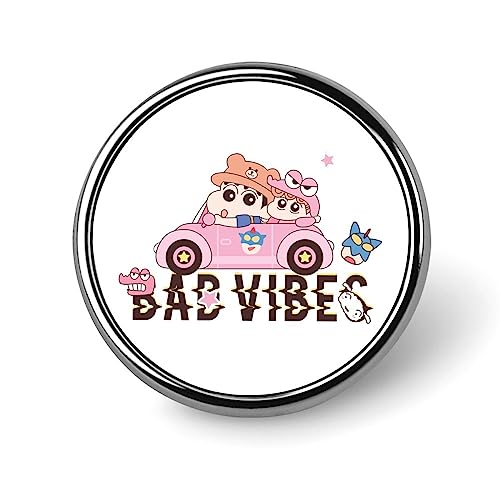 バッジ 円形 クレヨンしんちゃん 徽章 ピンバッジ 胸章 ブローチ おしゃれ ボタンバッジ バッグ飾 かわいい アクセサリー 工芸品 男女兼用 プレゼント 25mm