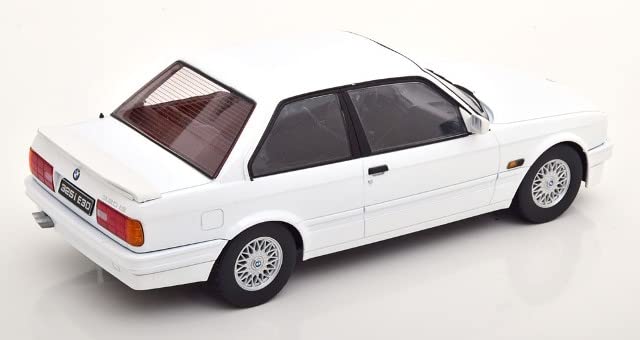 Amazon | KK scale 1/18 BMW 320iS E30 Italo M3 1989 white 完成品