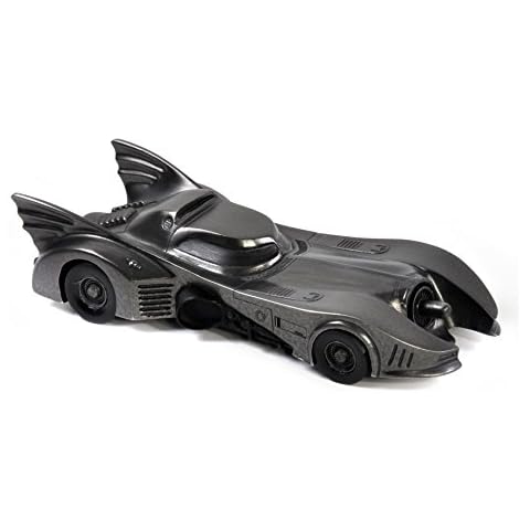 Figurine Batmobile en étain Royal Selangor Cover