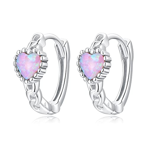 Petites boucles d'oreilles créoles cartilage pour sublimer votre style urbain