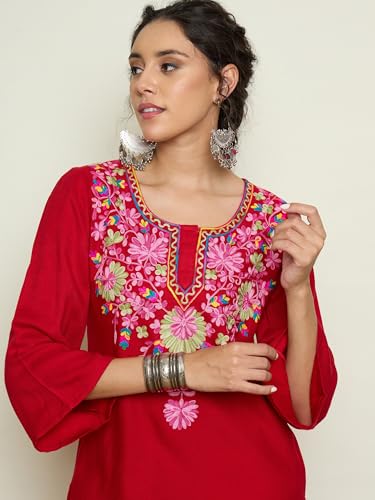 Image of Women Woollen Embroidered Round Neck Short Kurta With Pencil Pants