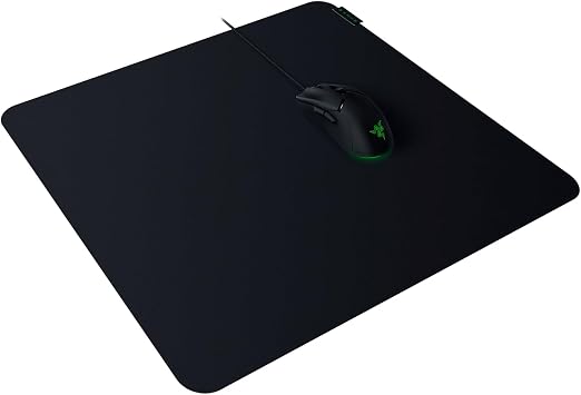 Razer Sphex V3 Large - Ultra ince oyun mousepad (450 mm genişlik x 400 mm yükseklik, pürüzsüz tasarım, dayanıklı polikarbonat, kaymaz kauçuk taban) Büyük | Siyah
