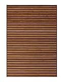 Tapis rectangulaire à rayures. Fabriqué en bambou de 2.2 mm d'épaisseur avec bords en polypropylène, un matériau de haute qualité, durable et résistant. Absorption rapide de l'eau, protège vos sols de l'humidité, des tâches et des rayures.
