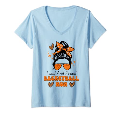 Mujer Loud And Proud Baloncesto Mamá Messy Moño Leopardo Día de la Madre Camiseta Cuello V