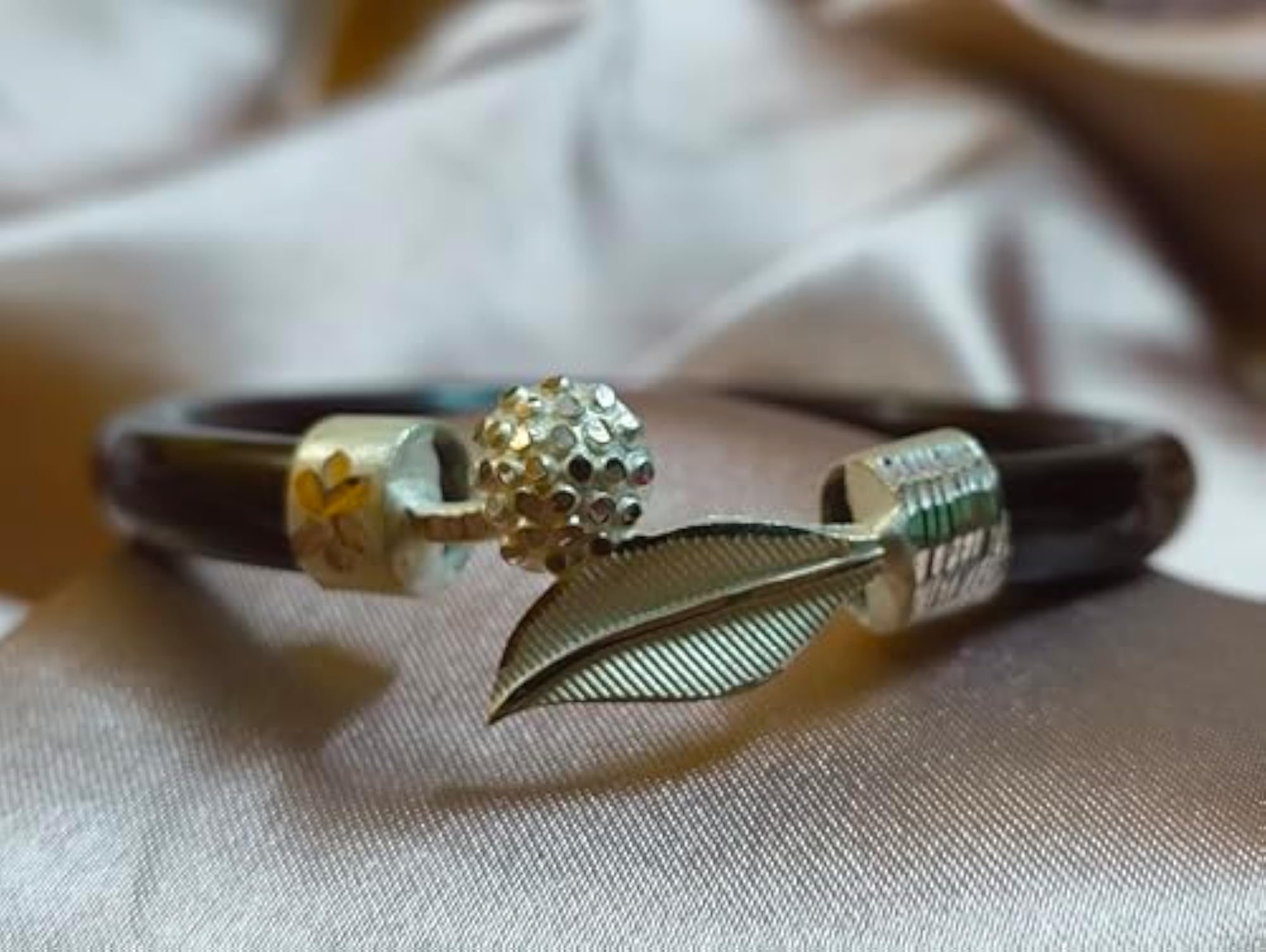 Silver Bangle with Leaf Design