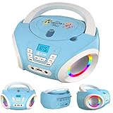 DAS PERFEKTE GESCHENK. Die Candy KIDS Boombox ist das perfekte Geschenk für Kinder! Mit diesem niedlichen CD Player können sie Musik und Hörbücher hören, dazu singen, tanzen und mit den RGB-Lichtern sogar ihre eigene kleine Disco einrichten.