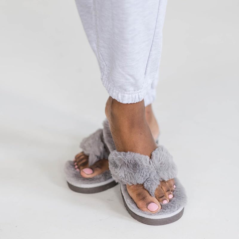 Image of Wolvesden Flip-Flops & Slippers Indoor Non-Slip Soft Thong Fur Flip-Flop And Slippers For Women