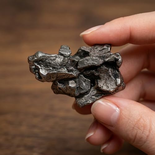 Makai echter Meteorit Sternschnuppe mit Echtheits-Zertifikat und individueller Widmung zum selber beschriften & Geschenkbox (Herzbox mit Zertifikat)