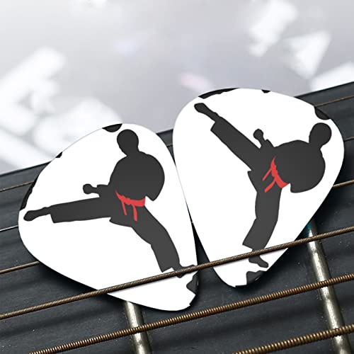 Ensemble de 12 médiators de guitare de couleur de ceinture modifiable Karate Boy pour guitare acoustique, guitare… - Les Beatles, Paul McCartney, John Lennon, RIngo Starr, George Harrison Ensemble de 12 médiators de guitare de couleur de ceinture modifiable Karate Boy pour guitare acoustique, guitare… – Image 8