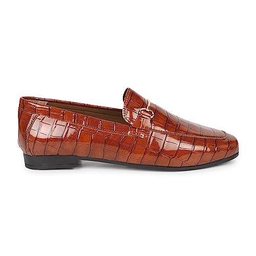 Image of YOHO Bliss for Women | Moccasins Range | Comfort | Hand-Stitched | Cushioned Footbed Finish