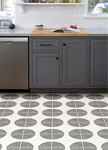 Carreaux de sol lumineux à décoller et à coller pour transformer un sol terne et sombre