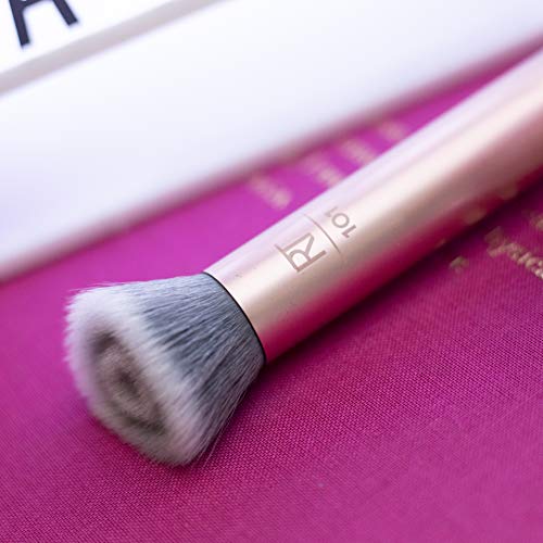 Real Techniques Complexion Blender Makeup Brush, Professionally Blend Primer 