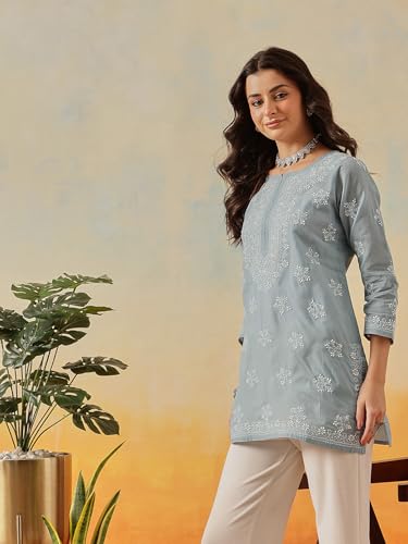 Image of Ada Hand Embroidered Lucknow Chikankari Straight Round Neck Cotton Blend Short Kurti Tunic Top for Women A911333