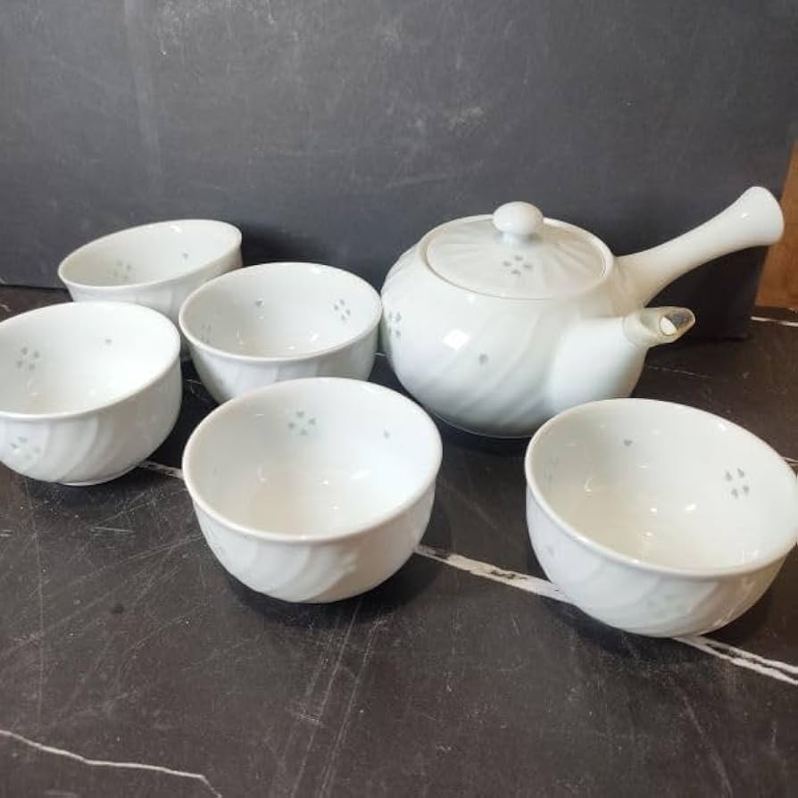 2291 有田焼　雲錦かすみ　茶器セット　急須1客　湯呑5客　未使用 有田焼 幸太郎 『雲錦かすみ』 お茶茶碗 5杯 急須