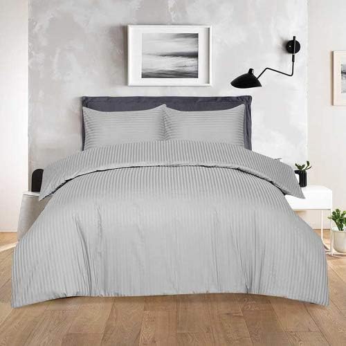 AR Textile 5 Star Hotel Quality 100% Egyptian Cotton Satin Stripe Duvet Cover Set With Pillowcases in White & Cream Colour (Double, White)