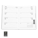 Pages à ouverture à plat : la reliure cousue permet à l’agenda de s’ouvrir à plat, facilitant ainsi l’écriture et la planification sans que les pages ne se détachent. agenda professionnel, petit agenda de poche