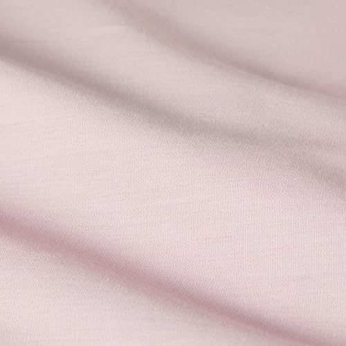 Save 13% on Amazon Basics Kids' Reversible Comforter Set - Image 5