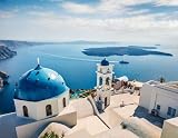 Cuadro de madera de 50 x 40 cm: brillante vista de la mañana de la isla de Santorini. Maravillosa vista de primavera Offamous Greek Resort Fira, Grecia, Europa. (131849027)