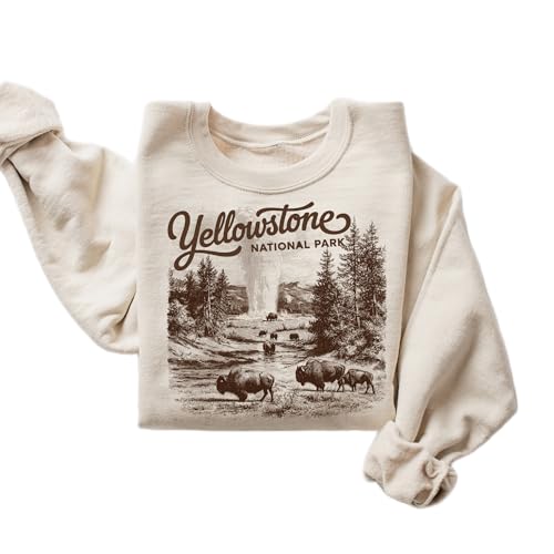 DAYLEA Yellowstone National Park Sweatshirt | Retro Wildlife Buffalo Sweater | Vintage Nature Adventure Crewneck Pullover (Sand Small)