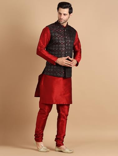 Image of men's Silk Blend Kurta Pejama & Waistcot Set
