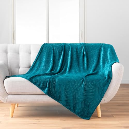 Douceur d'Intérieur, Plaid (125 x 150 cm) Nelia Bleu, Flanelle Relief Unie