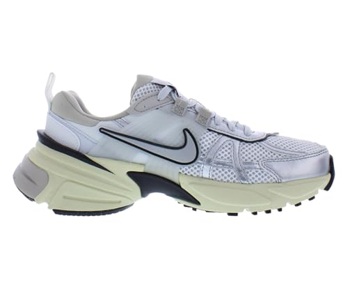 Nike Nike Womens V2K Run Summit White/Metallic Silver 6 Medium
