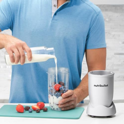 nutribullet Pro Personal Blender, Shakes, Smoothies, Food Prep, and Frozen Blending, 32 Ounce Cup, 24 Ounce Cup, Flip-top Travel Lid, 900 Watt, Matte White, NB9-0901AW - image 5