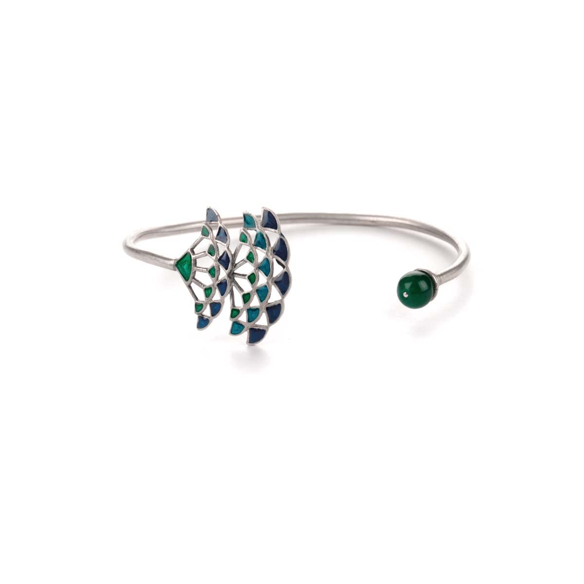 Shaya by CaratLane Owning My Extreme Drama Bracelet in 925 Silver for Women (B09NR8LJN7) Amazon Price History, Amazon Price Tracker