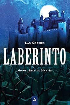 Paperback Las noches: Saga Laberinto Book