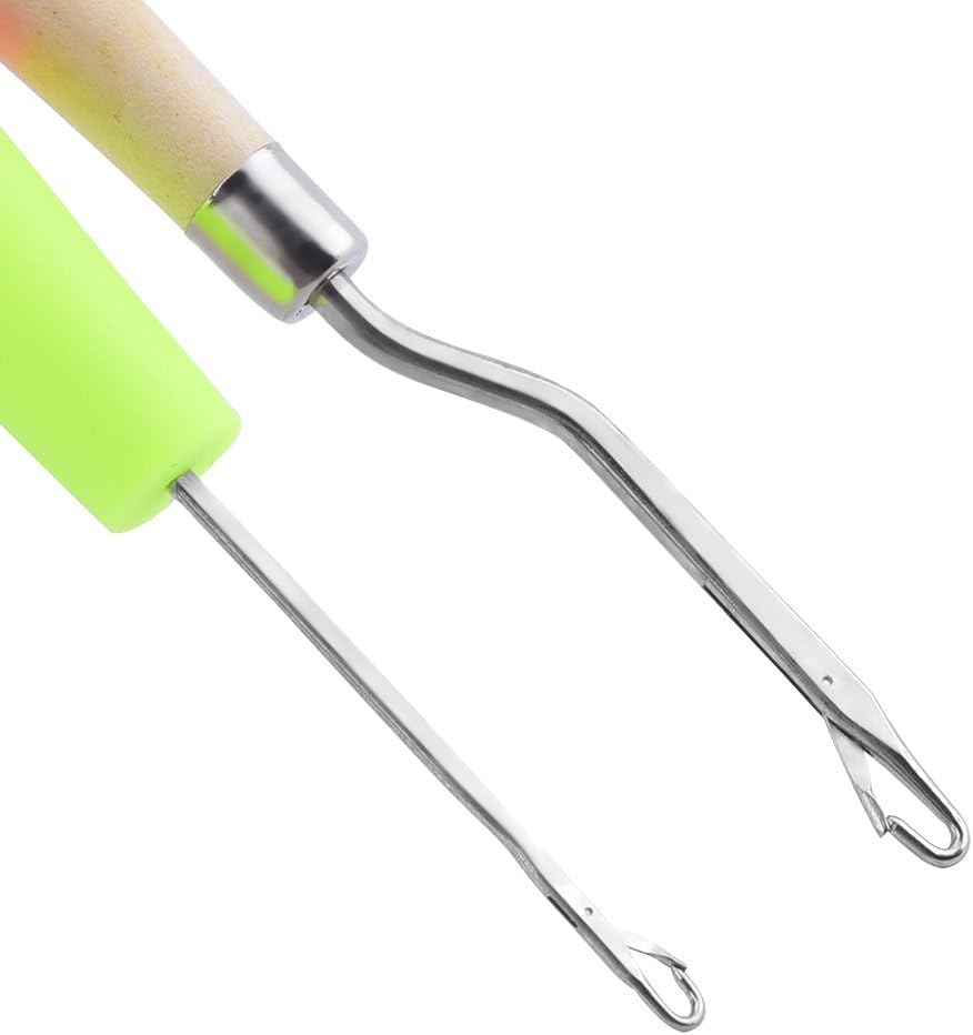 eBoot Wooden Bent Latch Hook Tool and Plastic Latch Hook Crochet Needle, Set of 2