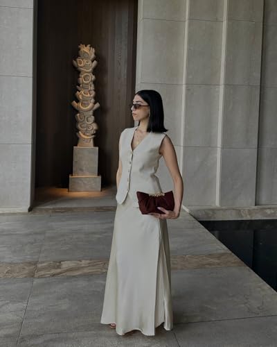 Image of JW PEI Women's Leia Pleated Clutch