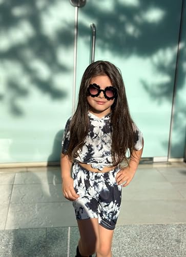 Image of Girls Summer Outfits Kids Hooded-Shirts and Elastic Waist Shorts Sets | short sleeve drop shoulder hooded shirt and shorts with two pockets tie dye leopard letter