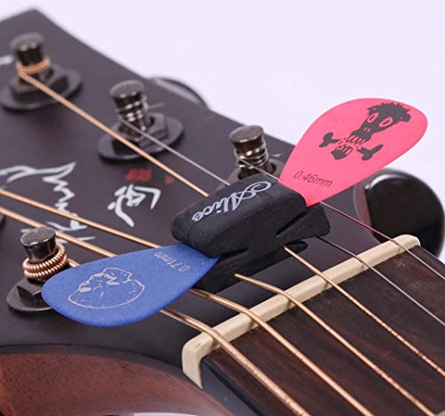 3弦と4弦の間にはさむ ゴム製のピックホルダー Kasumi 音楽な日々の あれこれ