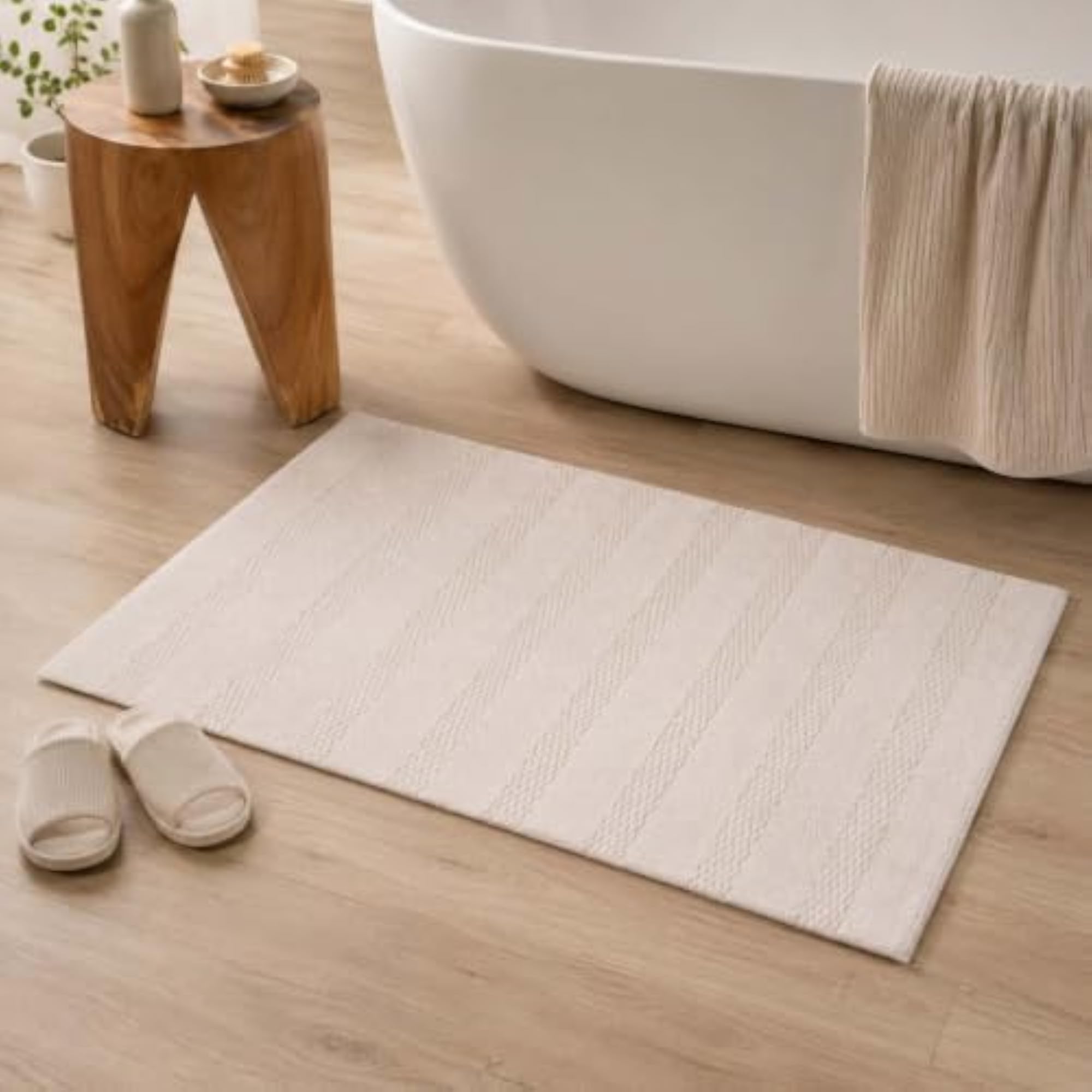 SHEMTRON Collection Cotton Bath Mat, Tufted, Non Slip