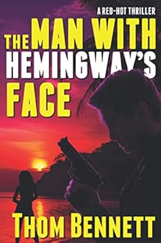 Paperback The Man With Hemingway's Face [Large Print] Book