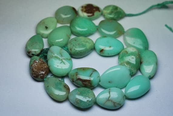 Chrysoprase smooth nuggets 22-17mm pour créer vos colliers d'été bohèmes chic