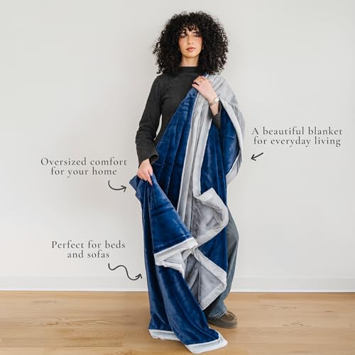 Image of Saranoni Oversized Luxury Blanket | Breathable Super Soft, Lush, Plush Comfy Blankets for Adults | Navy /Gray - X-Large 60 inch x 80 inch
