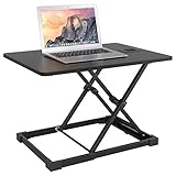 Anpassende Größe: Mit der Tischplatte von 65x47cm, dem Boden von 55x38cm und den X-Form-Halterungen können Laptop, Bildschirm, kleine Tastatur und Maus ohne Sorge platziert werden. Der Schreibtischaufsatz können maximal 20kg belasten. Die optimale Belastbarkeit ist 10kg. Unter der Beschränkung wird die Lebensdauer des Laptoptisches verlängern.