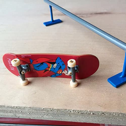 Kit 5 Skate De Dedo Infantil Profissional Mini Fingerboard Metal Com Lixa Conjunto Brinquedo Qualida