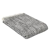 Recycelte Fasern: Die Mehrzweck-Tagesdecke besteht aus 80 % Baumwolle und 20 % anderen recycelten Fasern, wodurch die Umweltbelastung reduziert wird