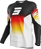 Anatomischer Schnitt für uneingeschränkte Bewegungsfreiheit