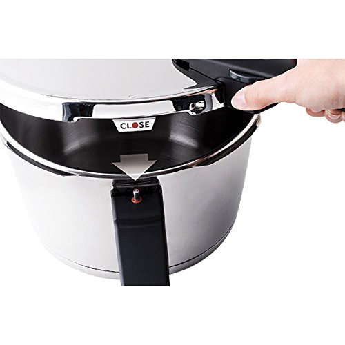 Fissler vitaquick Pressure Coocker Stainless Steel Induction, 4.8 Quart, silver
