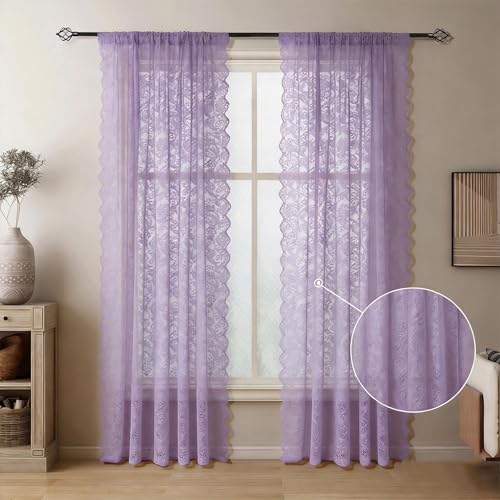 Cortinas semitransparentes con caída y cenefa morada para ventanas de sala 7