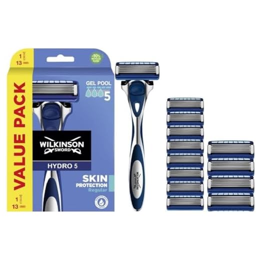 Wilkinson Sword Hydro 5 Skin Protection Regular - Maquinilla de Afeitar de 5 Hojas con 13 Recambios con Banda Lubricante Enriquecida con Pro Vitamina B5