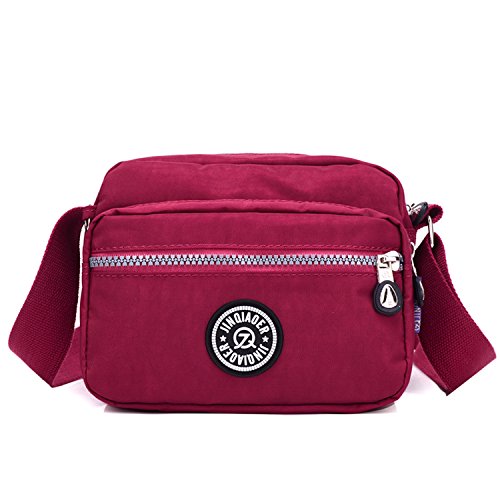 Sac bandoulière femme rouge idéal pour le sport, les sorties loisirs et le quotidien