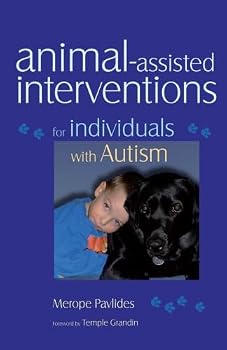 Paperback Animal-assisted Interventions for Individuals with Autism Book
