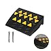 Produktbild MYOYAY Bordsteinrampe Gummi 16 cm Höhe Bordsteinkanten-Rampe Türschwellenrampe Tragbare Auto Rampe Auffahrrampe Rollstuhlrampe rutschfester Schwellenrampe Auffahrkeile 10t ,50 x 38 x 16 cm