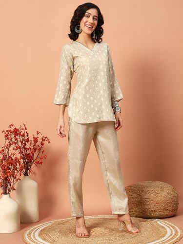 Image of Women Printed 2-Piece Silkblend Kurta & Pants Set
