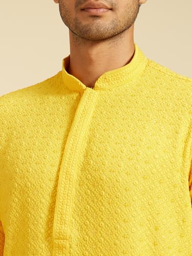 Image of DIWAS BY MANYAVAR Men's Viscose Embroidered|Sequined Kurta (1pc)