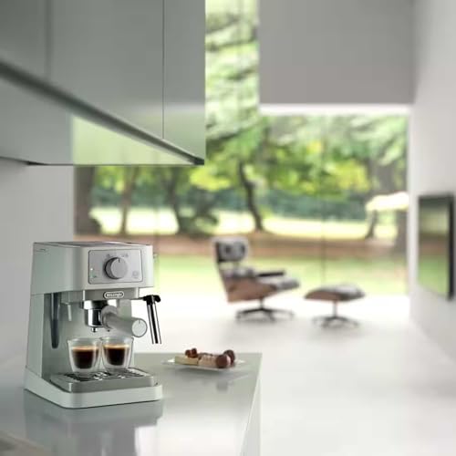 Image of De'Longhi Stilosa EC260.GR Manual Coffee Maker, 15 Bar Pressure, Cappuccino System, Automatic Shut-off, Compatible with ESE Pods, 2-Tier Tray, 1L Capacity, Green